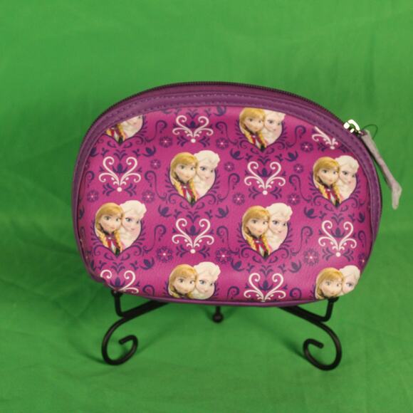 Loungefly Disney Frozen Heart Logo Makeup Bag – 2014 – NWT – VHTF